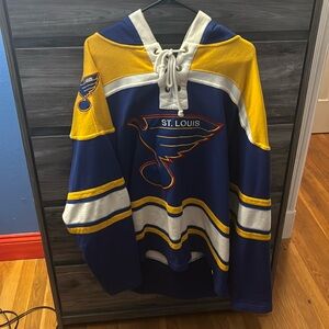 St. Louis Blues Jersey/Hoody- Size XL